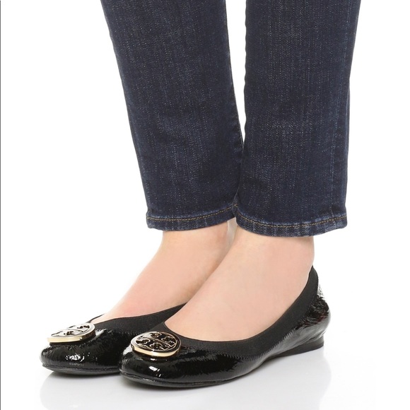 tory burch flat black shoes